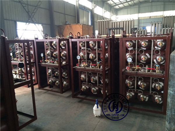 15瓶組天然氣瓶集裝格