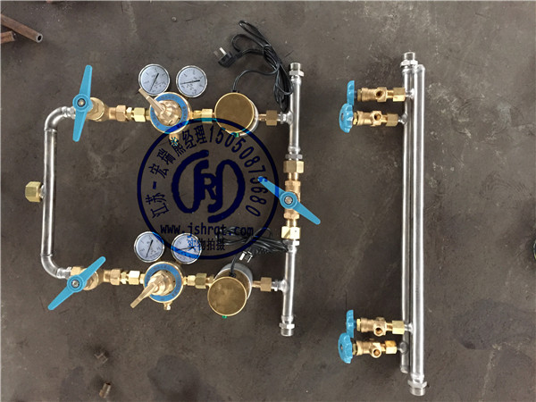 2X2瓶組雙側(cè)雙路電加熱不銹鋼匯流排