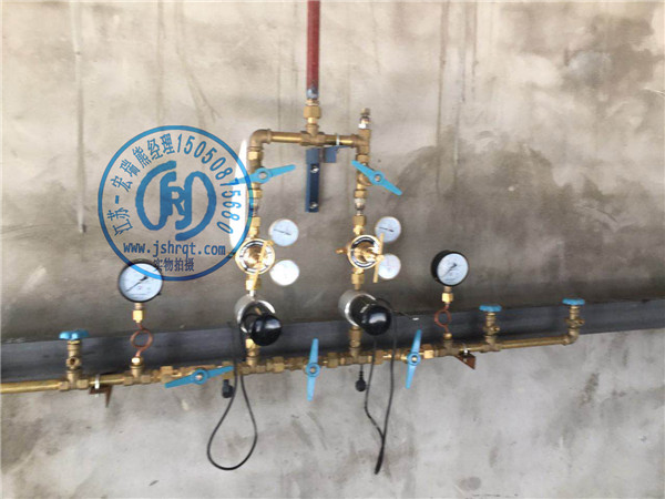 2X2電加熱雙側(cè)雙路二氧化碳匯流排