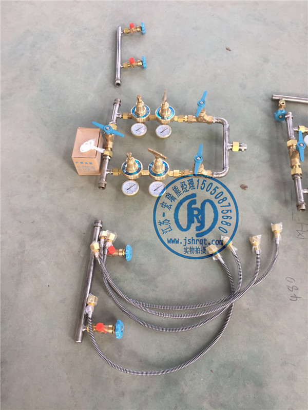 2X2瓶組龍門架雙路式不銹鋼匯流排