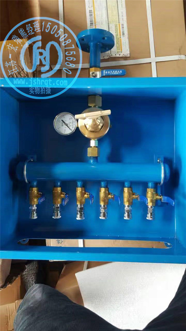 6接口氧氣終端箱帶減壓器